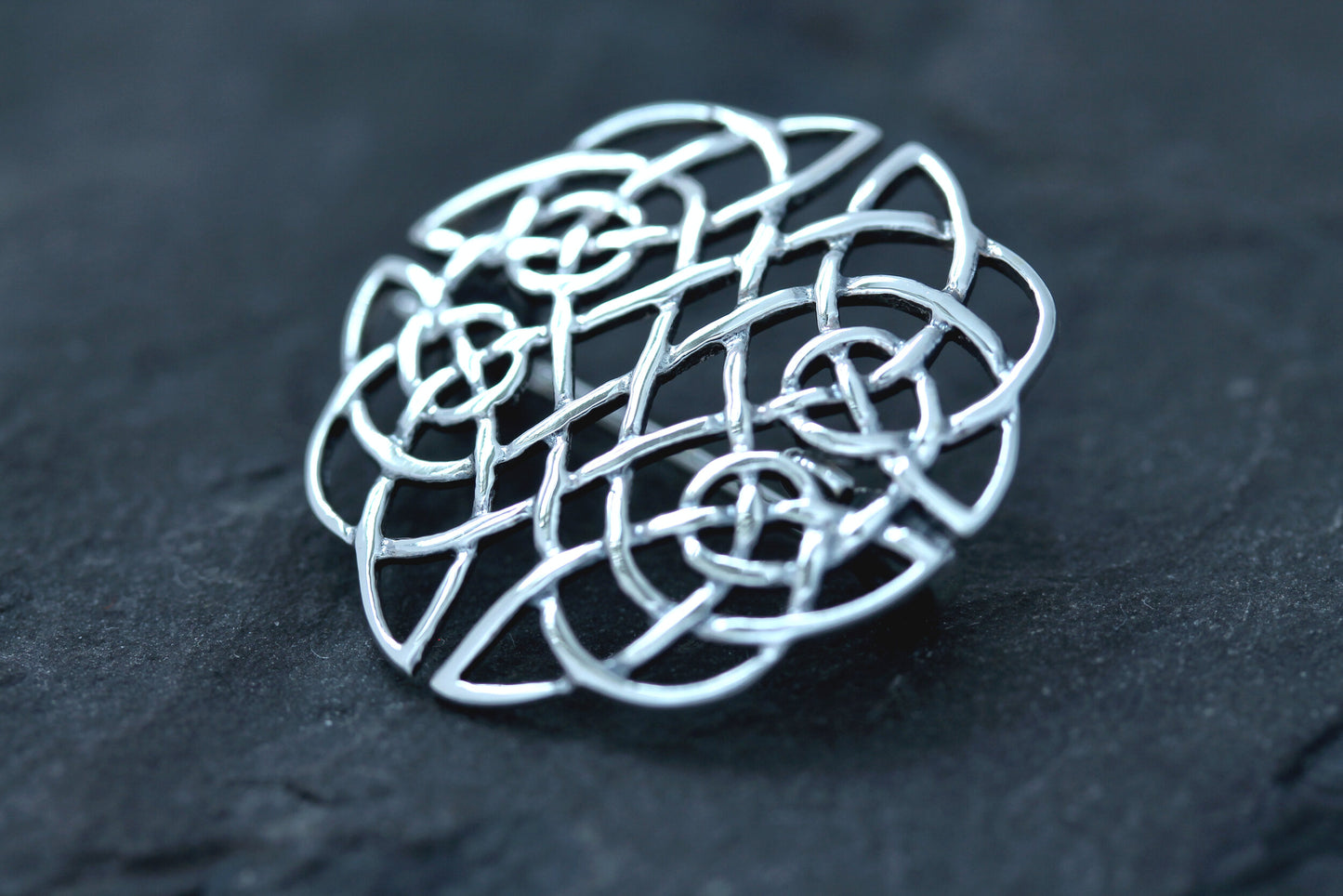 Celtic Knot Brooch - Open Dara Knot