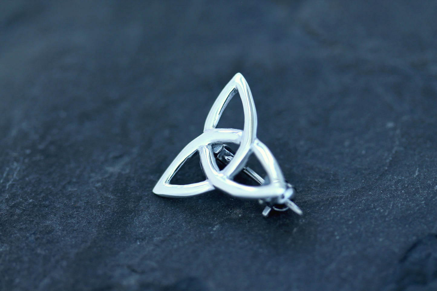 Triquetra Brooch - Perfect Balance