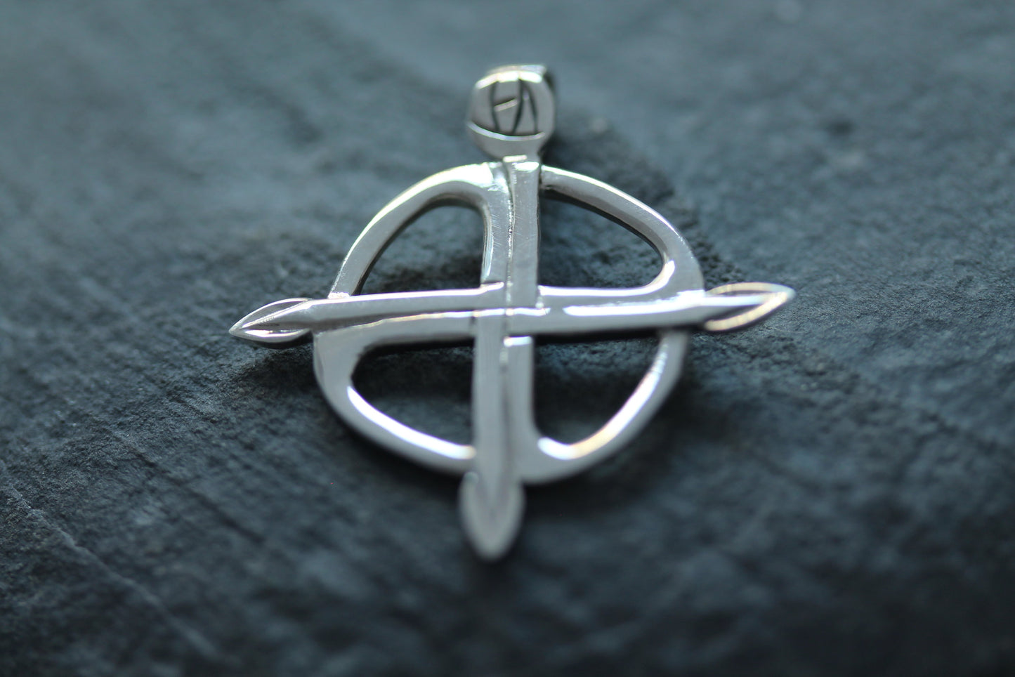 Mackintosh Pendant - Sailor's Knot
