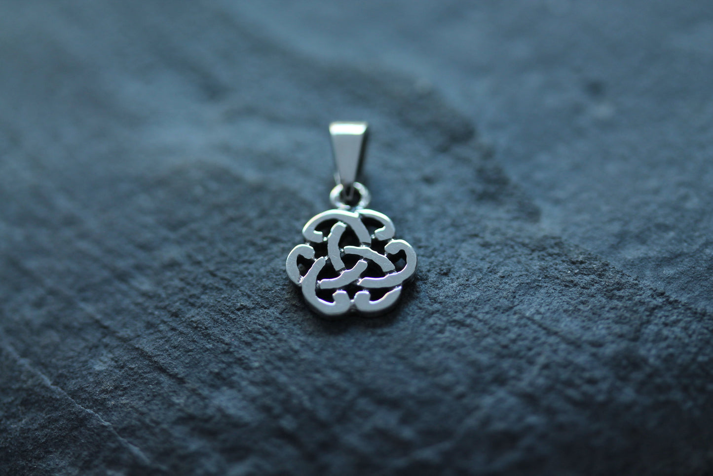 Celtic Knot Pendant - Threefold Flower
