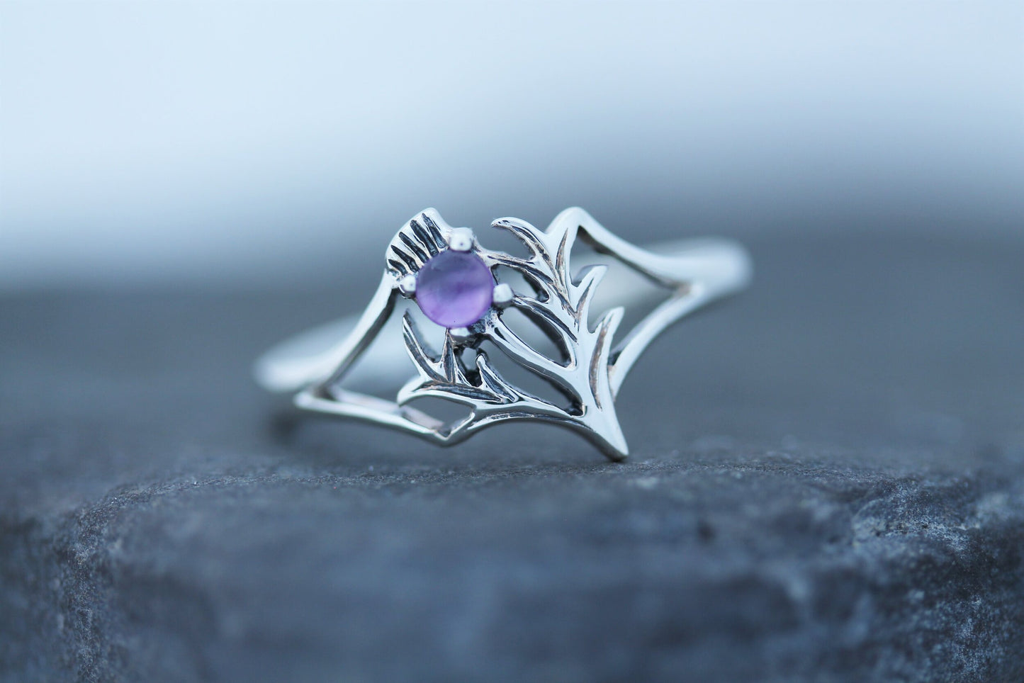 Scottish Thistle Ring Amethyst - Spiky Leaf (Small)