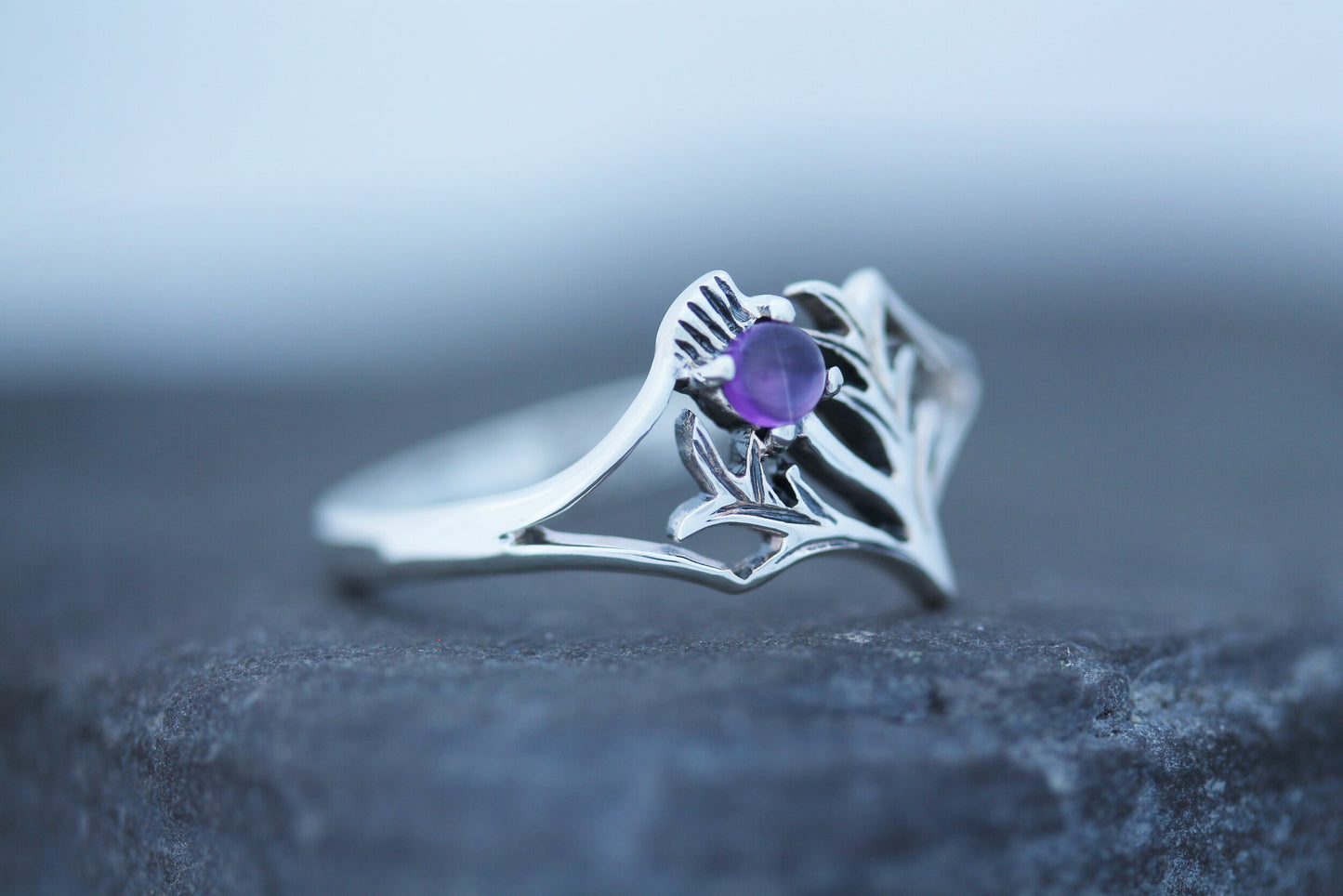 Scottish Thistle Ring Amethyst - Spiky Leaf (Small)