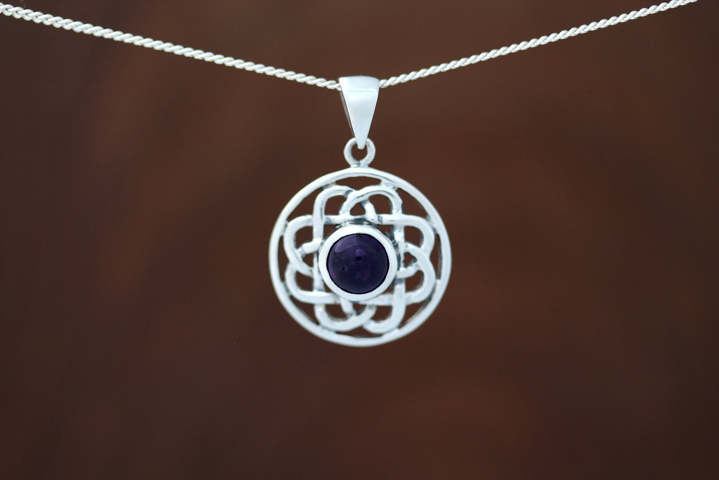 Celtic Stone Pendant - Flower Knot with Amethyst