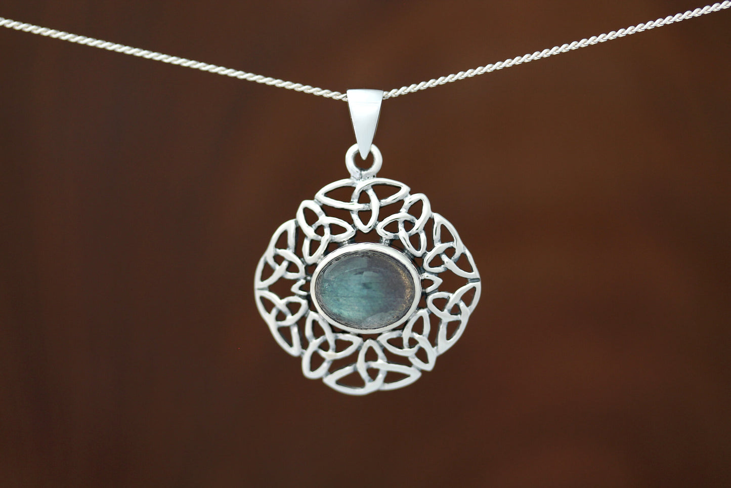 Celtic Stone Pendant - Trinity Frame with Labradorite