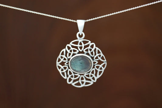 Celtic Stone Pendant - Trinity Frame with Labradorite