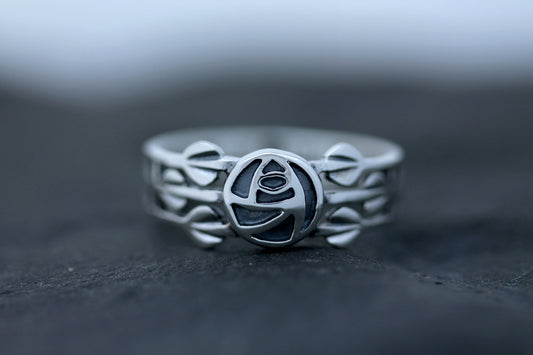 Mackintosh Ring - Rose Bush