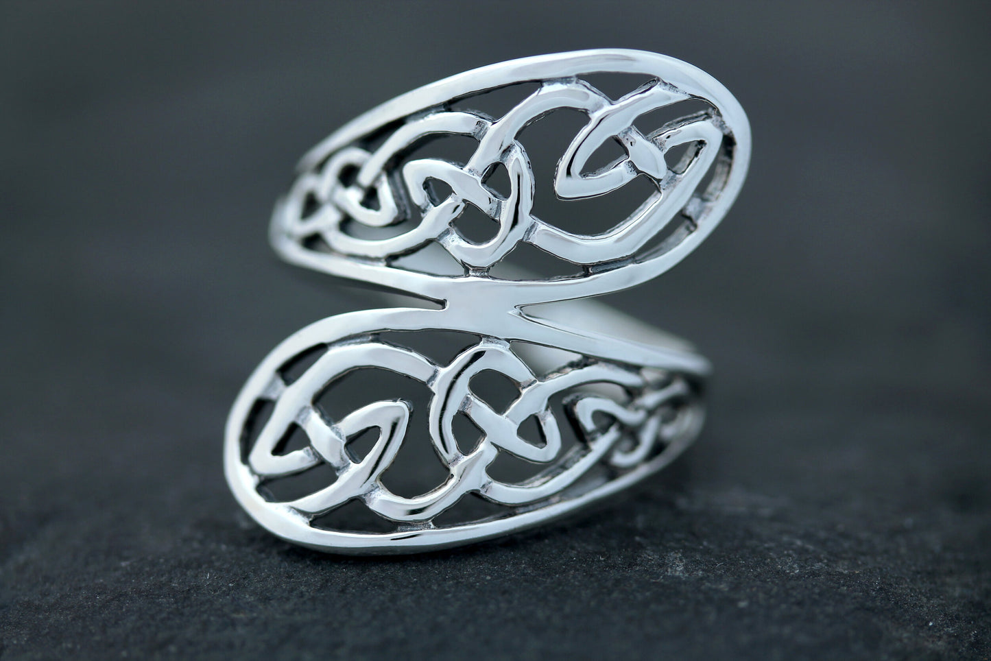 Celtic Knot Ring - Celtic Embrace